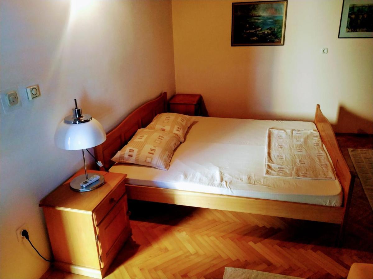 Apartments Asija Брела Экстерьер фото